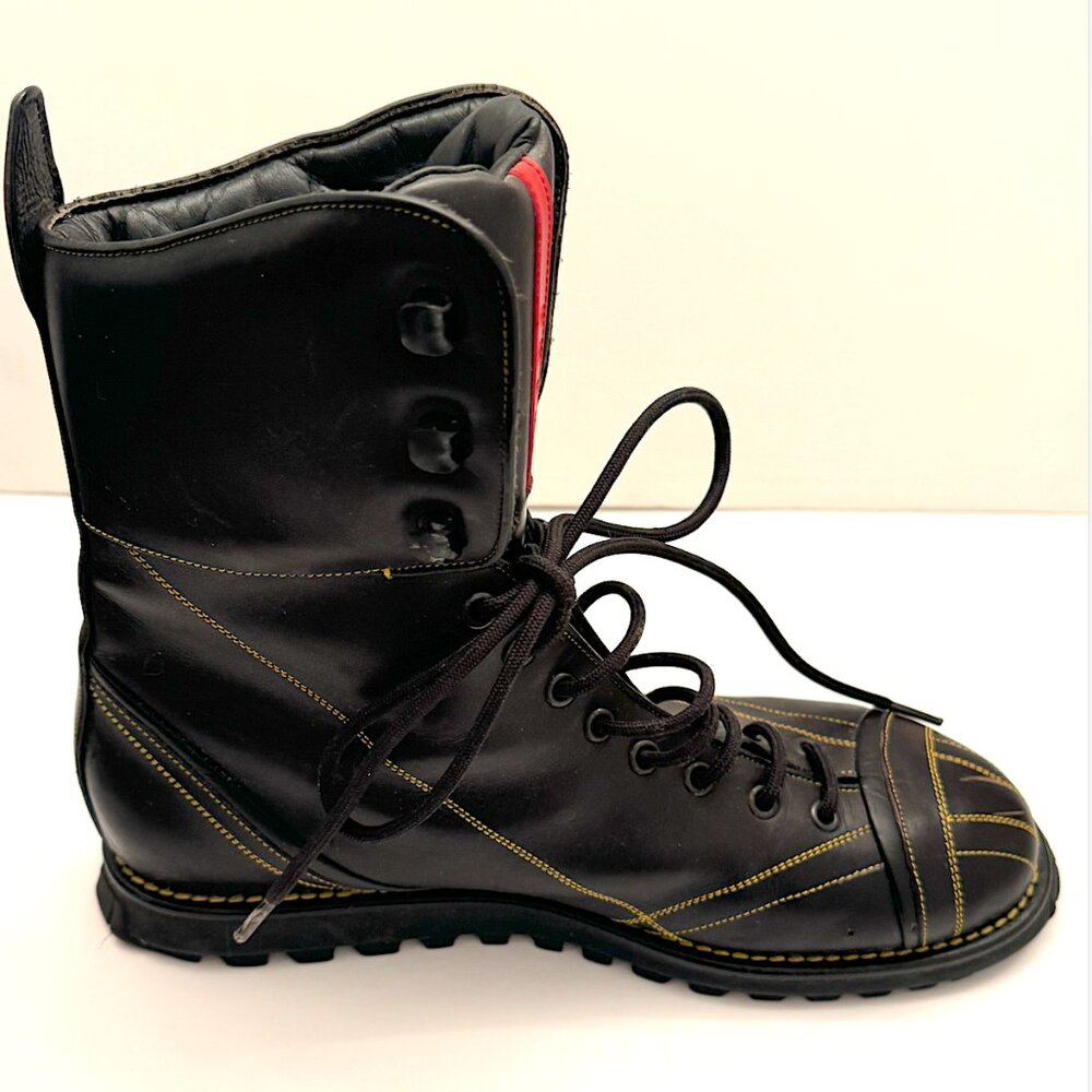 Prada black sports moto leather boots never worn perfect condion amazing boots! - Picture 5 of 14